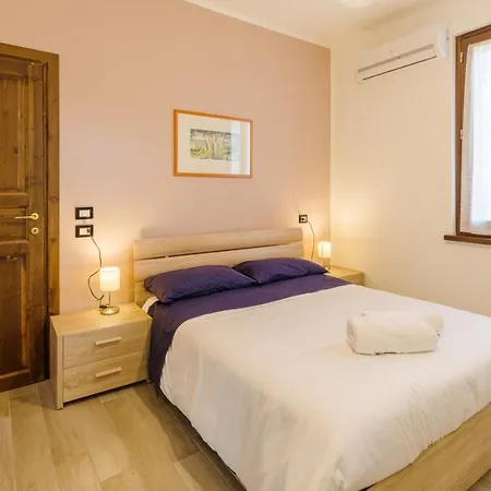 Апартаменты Il Tramonto Holidays Треви