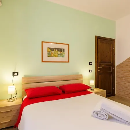 Апартаменты Il Tramonto Holidays *